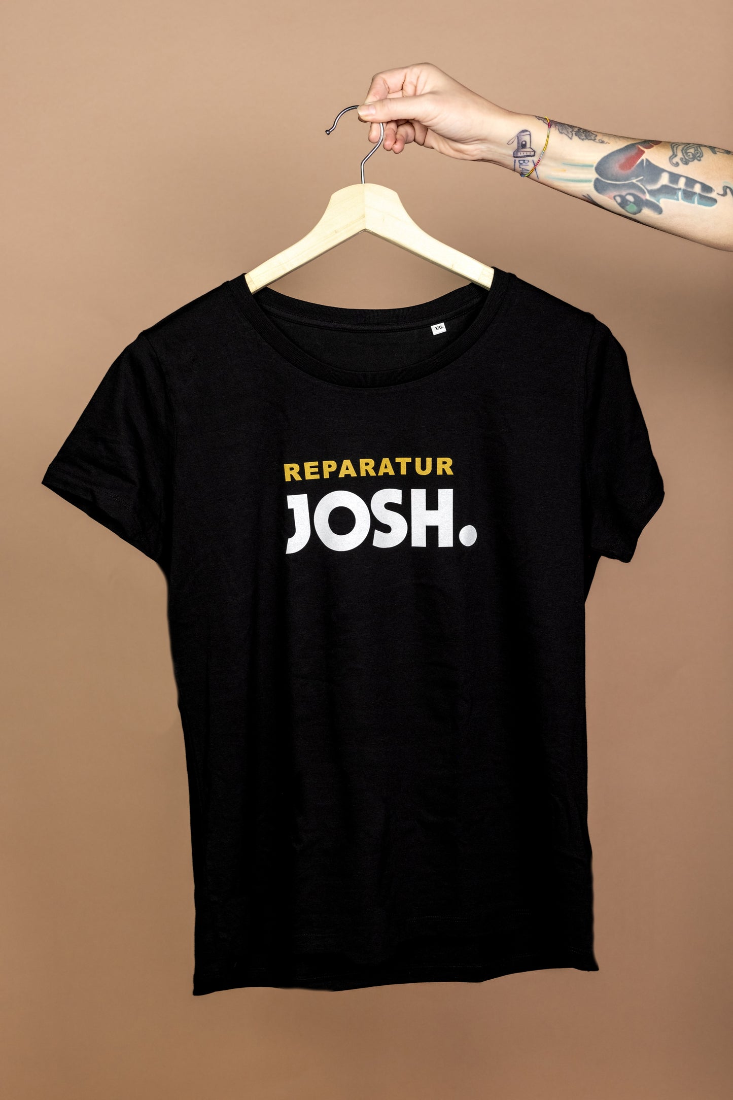 JOSH. Girlie-Shirt "Reparatour 2.0"