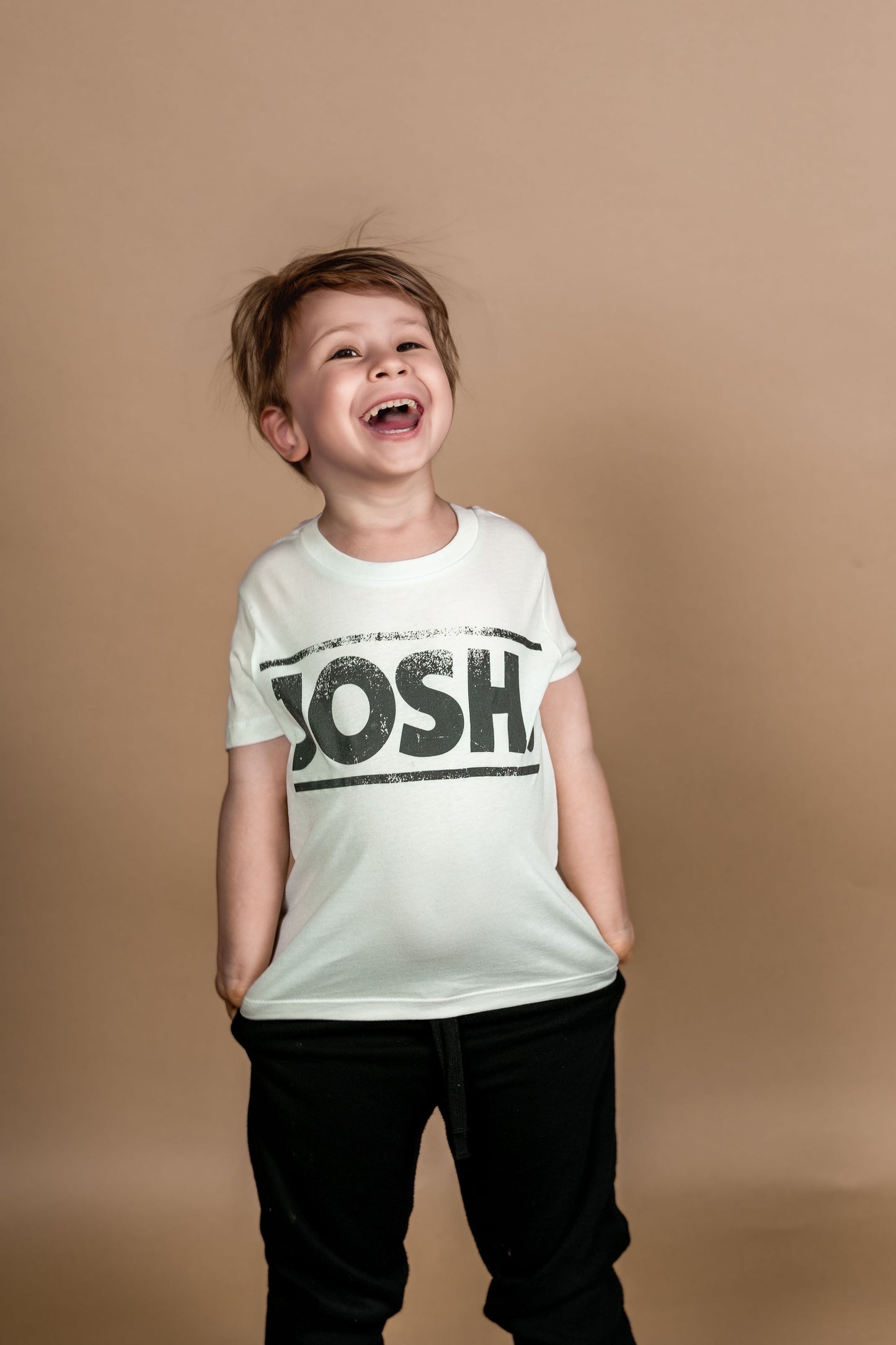 JOSH. Kinder-Shirt "Josh." (weiß)